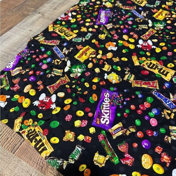 M&M Mars Snickers Skittles Candy Chocolate Silk Scarf Novelty Print 34”x34” Vtg - Picture 2 of 13
